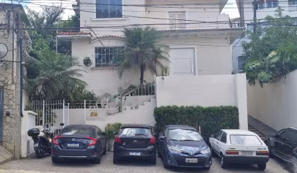 Aluga-se Sobrado Coml. Pacaembu, 454m² 9 salas