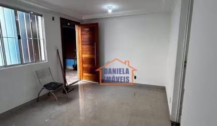 Apartamento CDHU quitado com 2 dormitórios, 54 m² - venda por R$ 120.000 - Jardim Santo André - Santo André/SP
