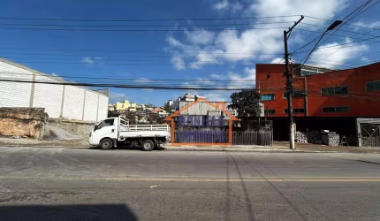 Terreno a venda da Estrada do Pedroso, 491 m² - venda por R$ 1.300.000 ou aluguel por R$ 7.00/mês - Jardim Santo André - Santo André/SP