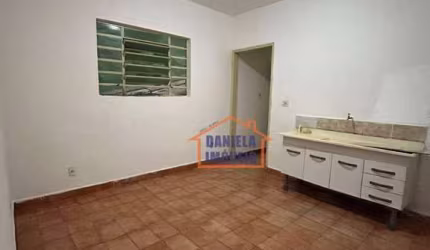 Casa para alugar por R$ 750,00/mês - Jardim Irene - Santo André/SP