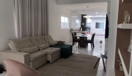 Linda Casa no Condomínio Azzure – Cabreúva/SP