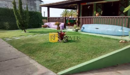 LINDA CASA EM CONDOMÍNIO COM VISTA PARA A LAGOA!