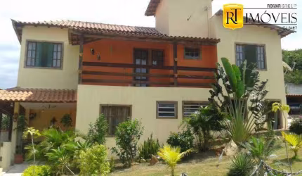 Ampla casa dúplex com piscina dentro condomínio!!!