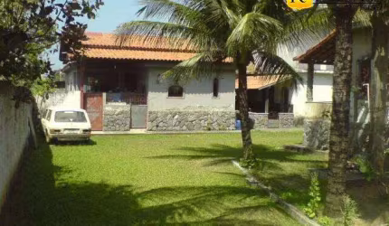 Vendo 03 Casas Próximo a Lagoa
