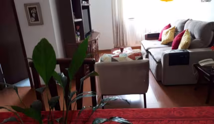 Ótimo apartamento no Centro de Petrópolis