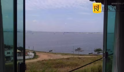Casa com vista para lagoa