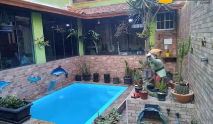 Casa Triplex próximo Praia Tamoios
