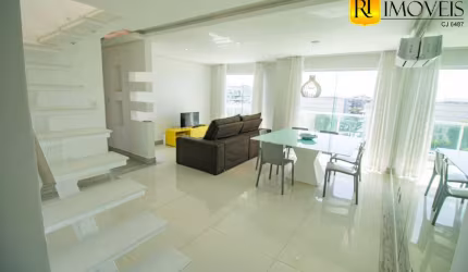 Linda Cobertura duplex próxima à Praia do Forte em Cabo Frio/RJ