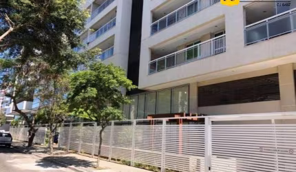 Apartamento no Braga com área de lazer