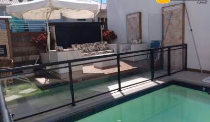 Linda Casa à Venda no Condomínio Hawaí em Araruama/RJ