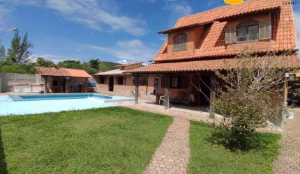 Excelente Casa Estilo Pousada.
