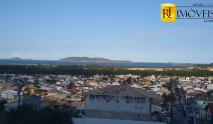 Terreno privilegiado com vista para a Praia do Peró em Cond. dos Pássaros