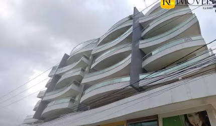 Cobertura duplex de luxo próximo à Praia do Forte