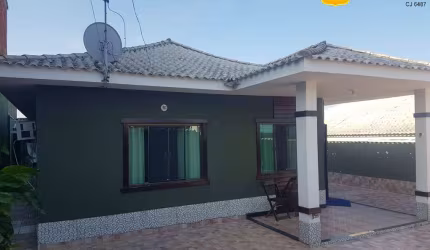 Casa Mobiliada à Venda em Condomínio - Araruama/RJ