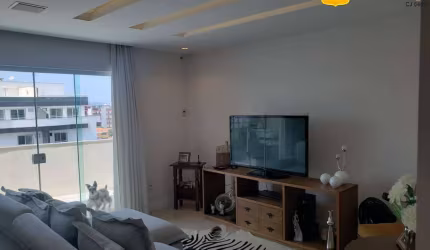 Linda cobertura duplex á venda no Braga ,Cabo Frio/RJ