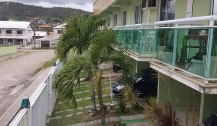 Triplex com 2 Suítes a Venda em Iguabinha - Araruama/RJ