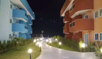 Apartamento em condomínio com praia particular em Arraial do Cabo, RJ