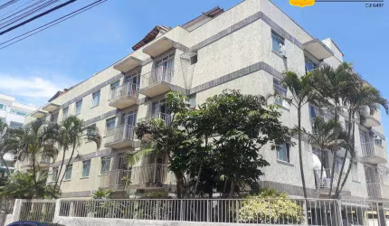 Ótimo Apartamento à venda na quadra da Praia do Forte em Cabo Frio/RJ