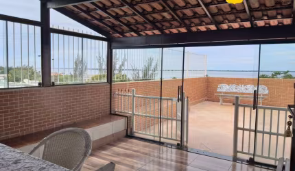 Cobertura linear com 2 quartos à venda no Parque Hotel - Araruama/RJ