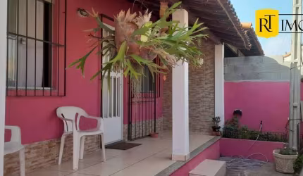 Casa com 2 quartos à venda no Rio do Limão, Araruama/RJ