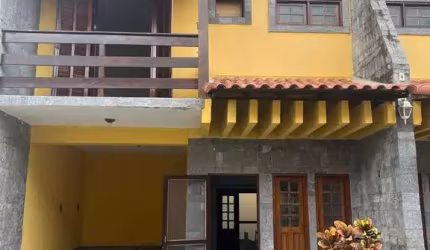 Casa duplex em condomínio à venda na Ogiva, Cabo Frio/RJ