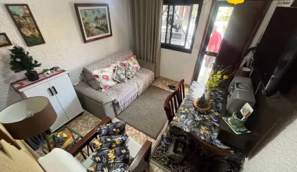 Casa duplex próximo a Praia do Forte à venda no Algodoal em Cabo Frio/RJ