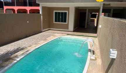 Casa linear independente com piscina à venda em São Pedro Da Aldeia/RJ