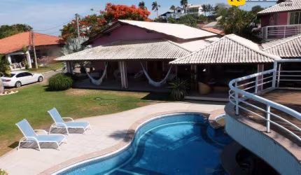 Maravilhosa casa em Condomínio com segurança 24 horas!