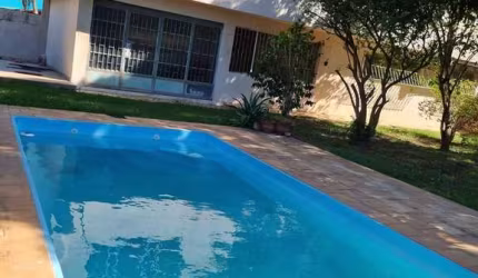 Excelente imóvel  de 4 quartos para venda ou locação na Praia Linda - S P A