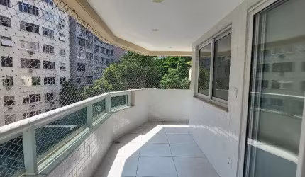 APARTAMENTO 2 QUARTOS COM INFRAESTRUTURA NO FLAMENGO