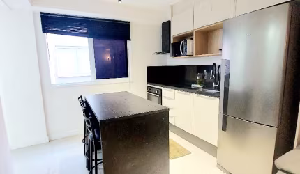 quarto e sala  Copacabana! Apartamento moderno e completo, pronto para morar ou investir.
