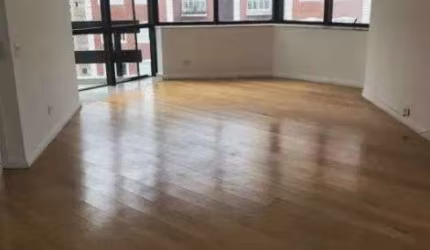 Lindo apartamento em Moema Passaros fora de rota