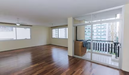 Excelente e amplo apartamento no miolo do Itaim 160 metros