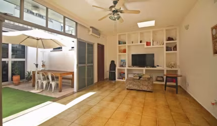 Sobrado a venda com 4 quartos no Brooklin