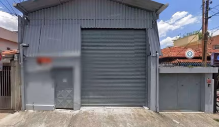 Galpão de 135m² com localização estratégica