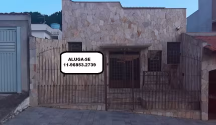 Ponto Comercial com 196 m²