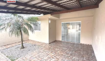 Casa à venda no bairro Bom Jesus - Campo Largo/PR