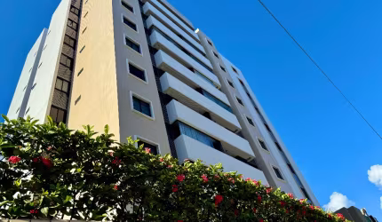 Vendo Apartamento na Jatiúca - Localização Privilegiada!
