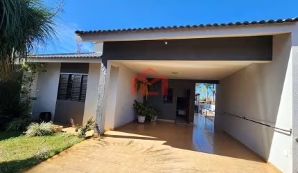 Casa a venda em Marialva, Centro