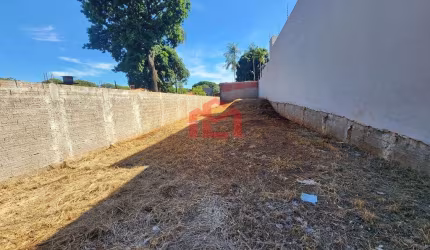 Construa seu sonho em Marialva – terreno disponível!