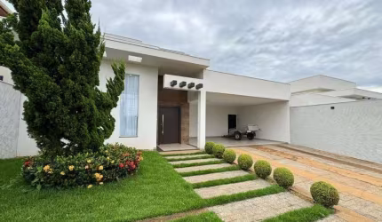 Casa para Venda, BOCAINA, 4 dormitórios, 1 suíte, 2 banheiros, 2 vagas