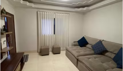 Casa para Venda em Araxá, GUILHERMINA VIEIRA CHAER, 3 dormitórios, 1 suíte, 3 banheiros, 2 vagas