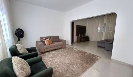 Casa para Venda em Araxá, VILA SILVERIA, 3 dormitórios, 1 suíte, 2 banheiros, 1 vaga