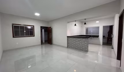 Casa para Venda em Araxá, SANTA RITA II, 3 dormitórios, 1 suíte, 2 banheiros, 4 vagas