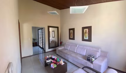 Casa para Venda em Araxá, VEREDAS DA CIDADE, 3 dormitórios, 1 suíte, 2 banheiros, 2 vagas