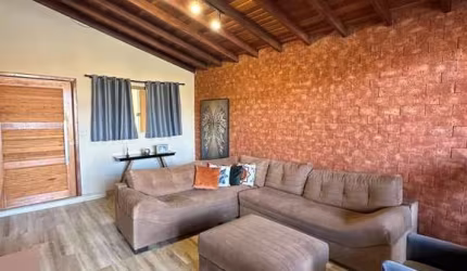 Casa para Venda em Araxá, RECANTO DO BOSQUE, 3 dormitórios, 1 suíte, 3 banheiros, 3 vagas