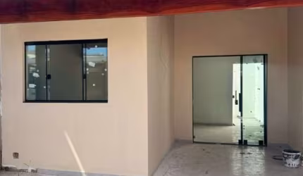 Casa para Venda em Araxá, DONA ADÉLIA II, 2 dormitórios, 1 banheiro, 2 vagas