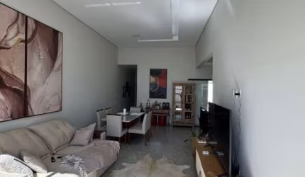 Casa para Venda em Araxá, DONA ADÉLIA II, 2 dormitórios, 1 suíte, 2 banheiros, 2 vagas