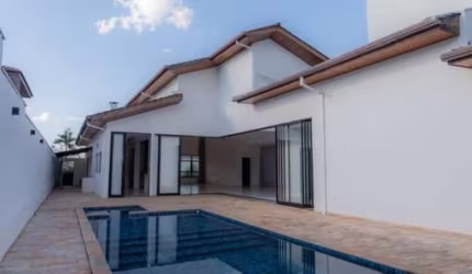 Casa em Condomínio para Venda em Araxá, Riviera do Lago, 3 dormitórios, 3 suítes, 5 banheiros, 2 vagas