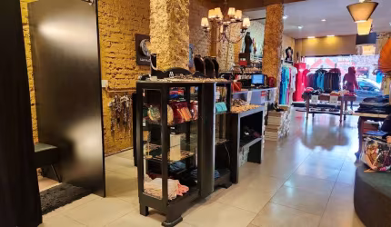 Casa Comercial à venda, 3 quartos, CENTRO - PIRACICABA/SP